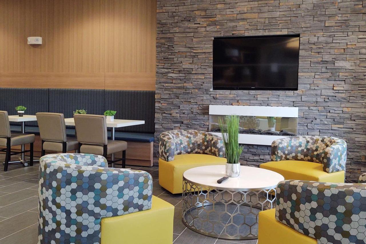 Microtel Inn & Suites By Wyndham Liberty Ne Kansas City Area Kültér fotó