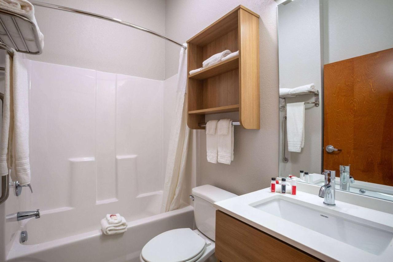 Microtel Inn & Suites By Wyndham Liberty Ne Kansas City Area Kültér fotó