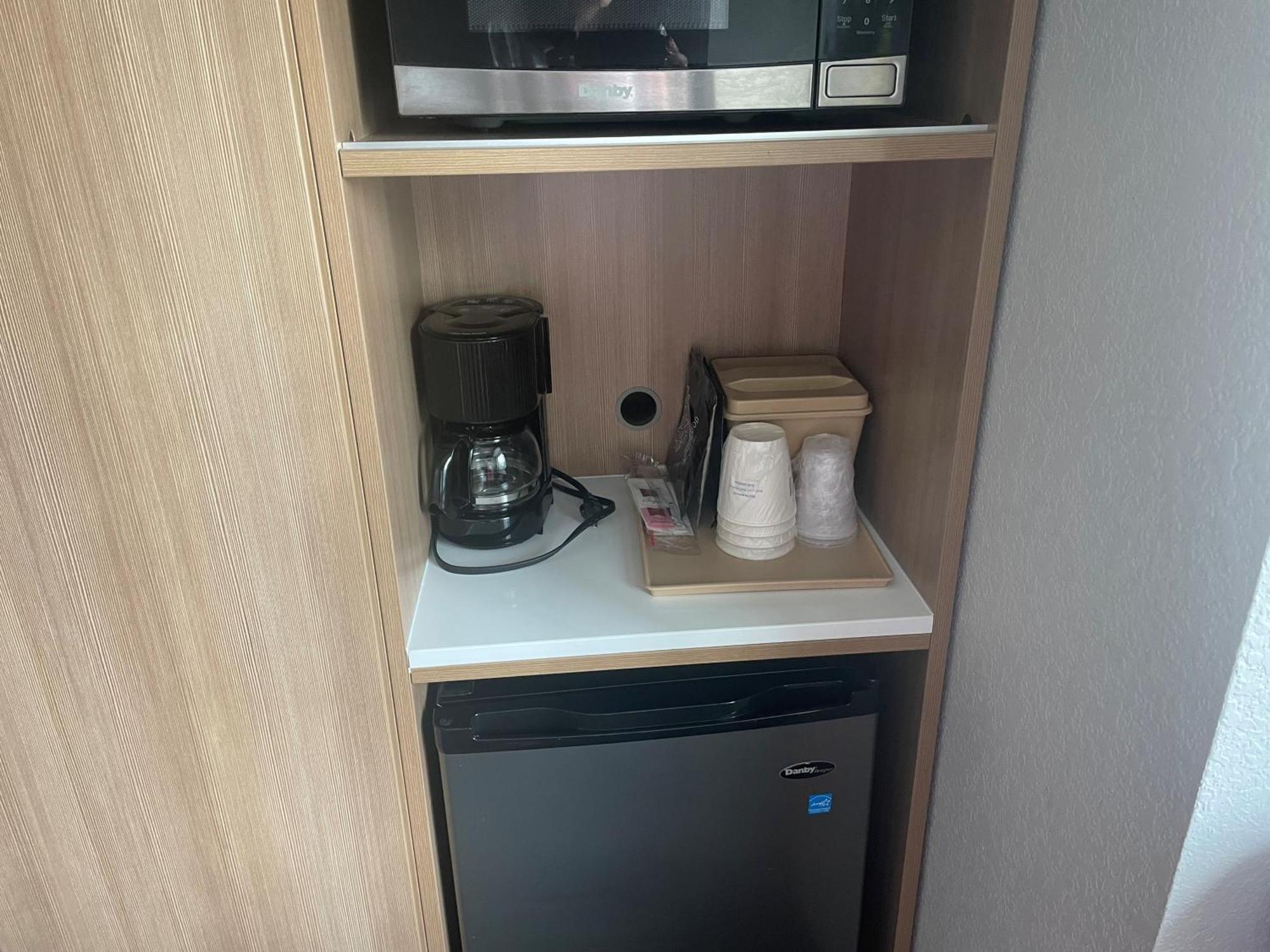 Microtel Inn & Suites By Wyndham Liberty Ne Kansas City Area Kültér fotó